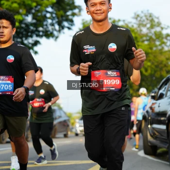 Runner Photo 3981035