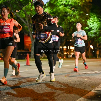 Runner Photo 3981060