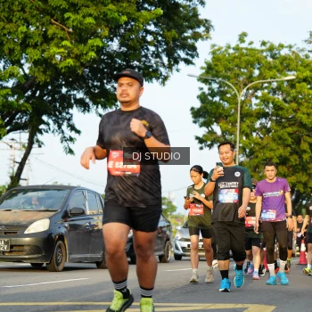 Runner Photo 3981080