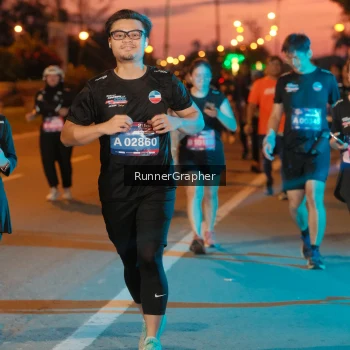 Runner Photo 3981101