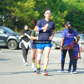 Runner Photo 3981110