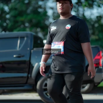 Runner Photo 3981133