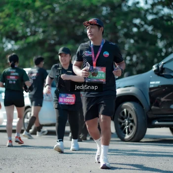 Runner Photo 3981134