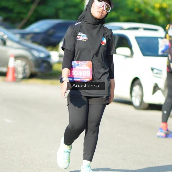 Runner Photo 3981135