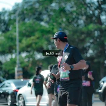 Runner Photo 3981159