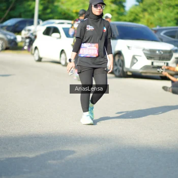 Runner Photo 3981162