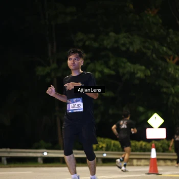 Runner Photo 3981189