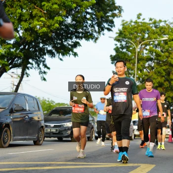 Runner Photo 3981191
