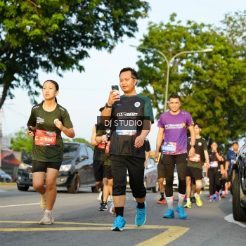Runner Photo 3981215