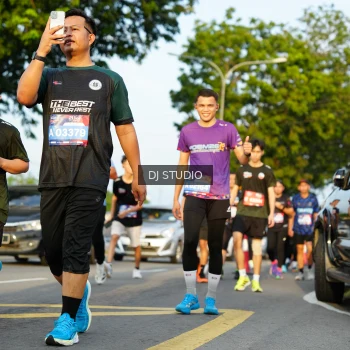 Runner Photo 3981249