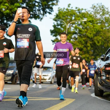 Runner Photo 3981257