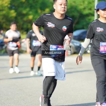Runner Photo 3981271