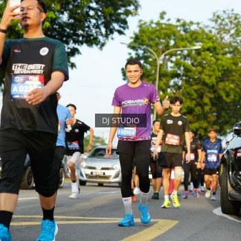 Runner Photo 3981285