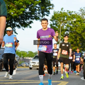 Runner Photo 3981310