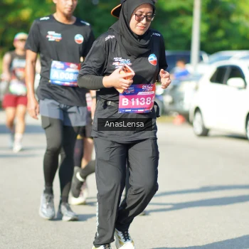 Runner Photo 3981375