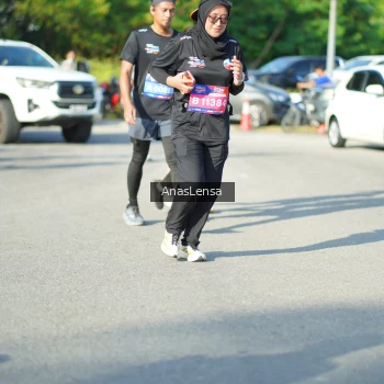 Runner Photo 3981377