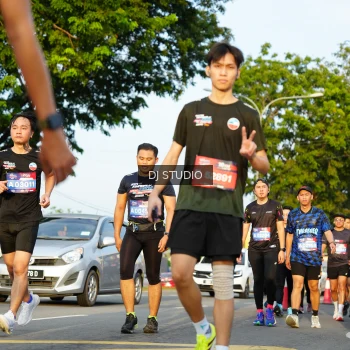 Runner Photo 3981381