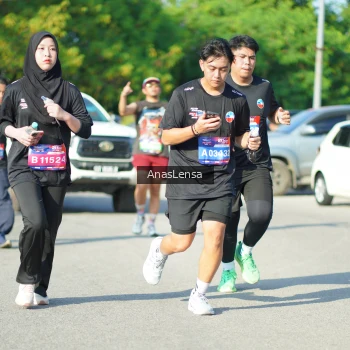 Runner Photo 3981469