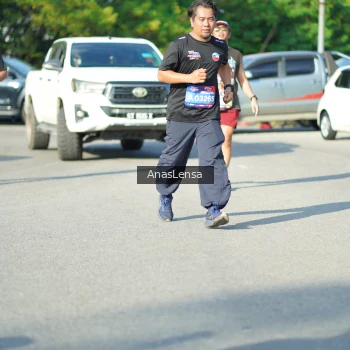 Runner Photo 3981479