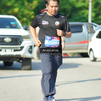 Runner Photo 3981496