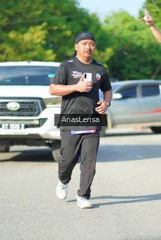 Runner Photo 3981532