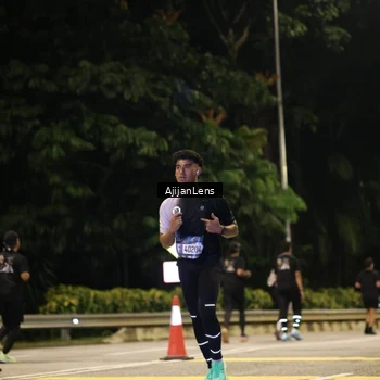 Runner Photo 3981534