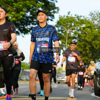 Runner Photo 3981553