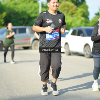 Runner Photo 3981574