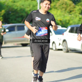 Runner Photo 3981587