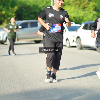 Runner Photo 3981590