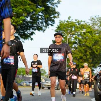 Runner Photo 3981624