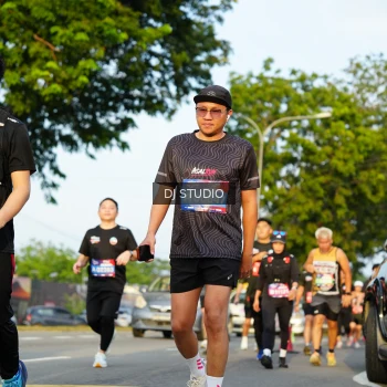 Runner Photo 3981640