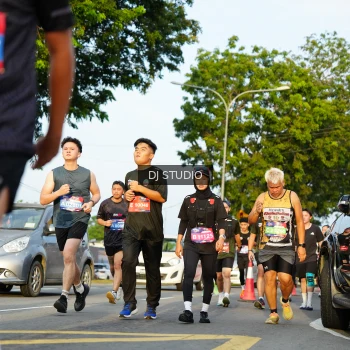 Runner Photo 3981671