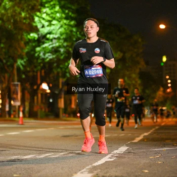 Runner Photo 3981677