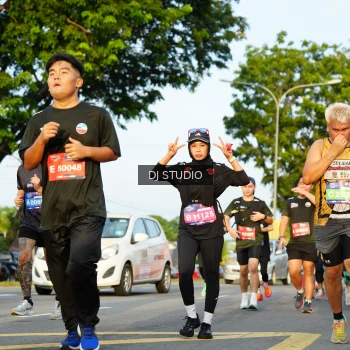 Runner Photo 3981691