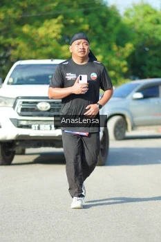 Runner Photo 3981706