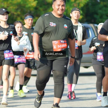 Runner Photo 3981725
