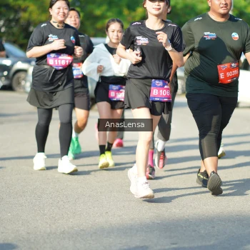 Runner Photo 3981745