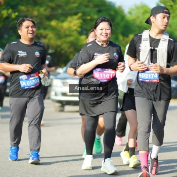 Runner Photo 3981754