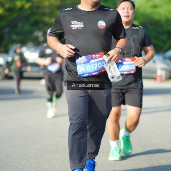 Runner Photo 3981756