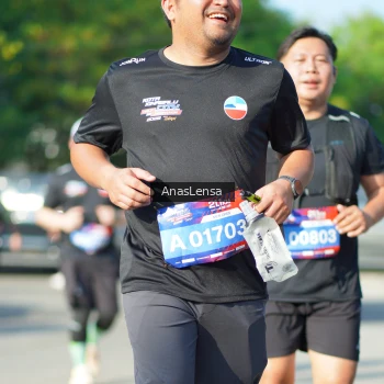 Runner Photo 3981757