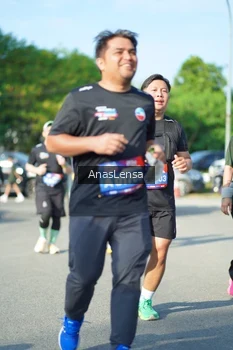Runner Photo 3981776