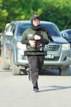 Runner Photo 3981783