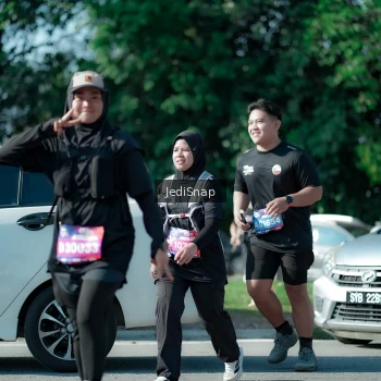Runner Photo 3981784