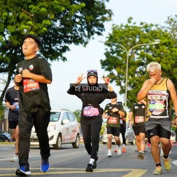 Runner Photo 3981785