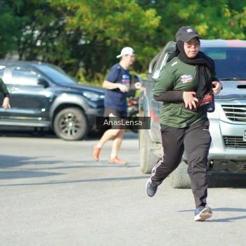 Runner Photo 3981792