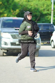 Runner Photo 3981794