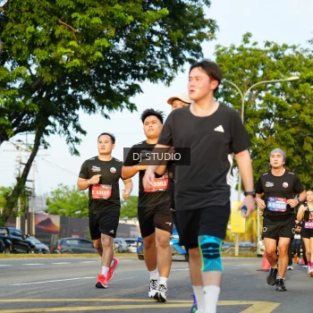 Runner Photo 3981804
