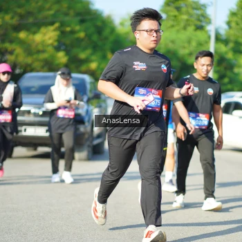 Runner Photo 3981830