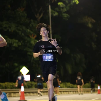 Runner Photo 3981899